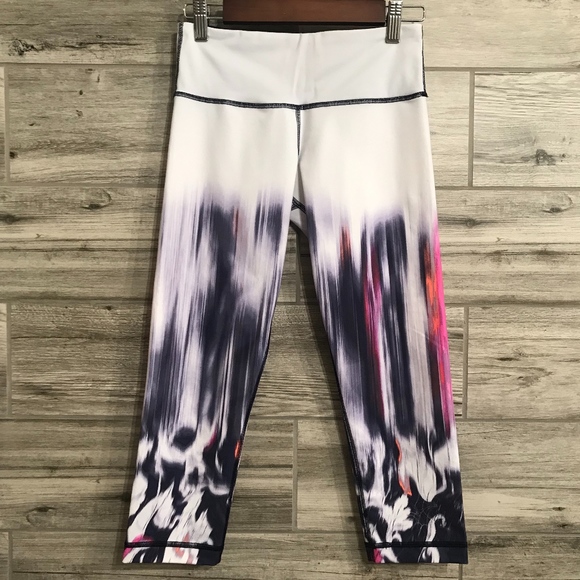 Lululemon Wunder Under Crop, Mirage Deep Indigo - Picture 1 of 6